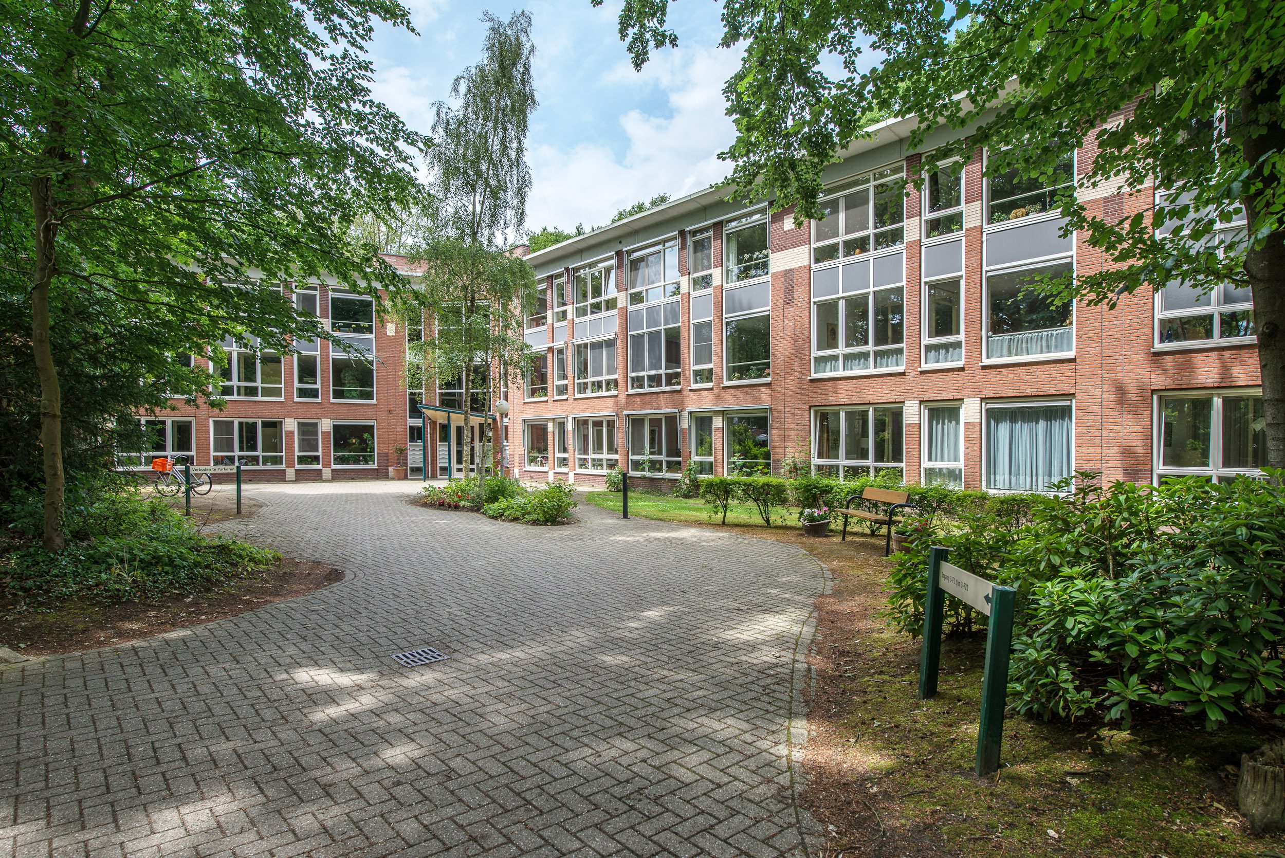 appartementen te huur op Bloemendalsweg 3-f17