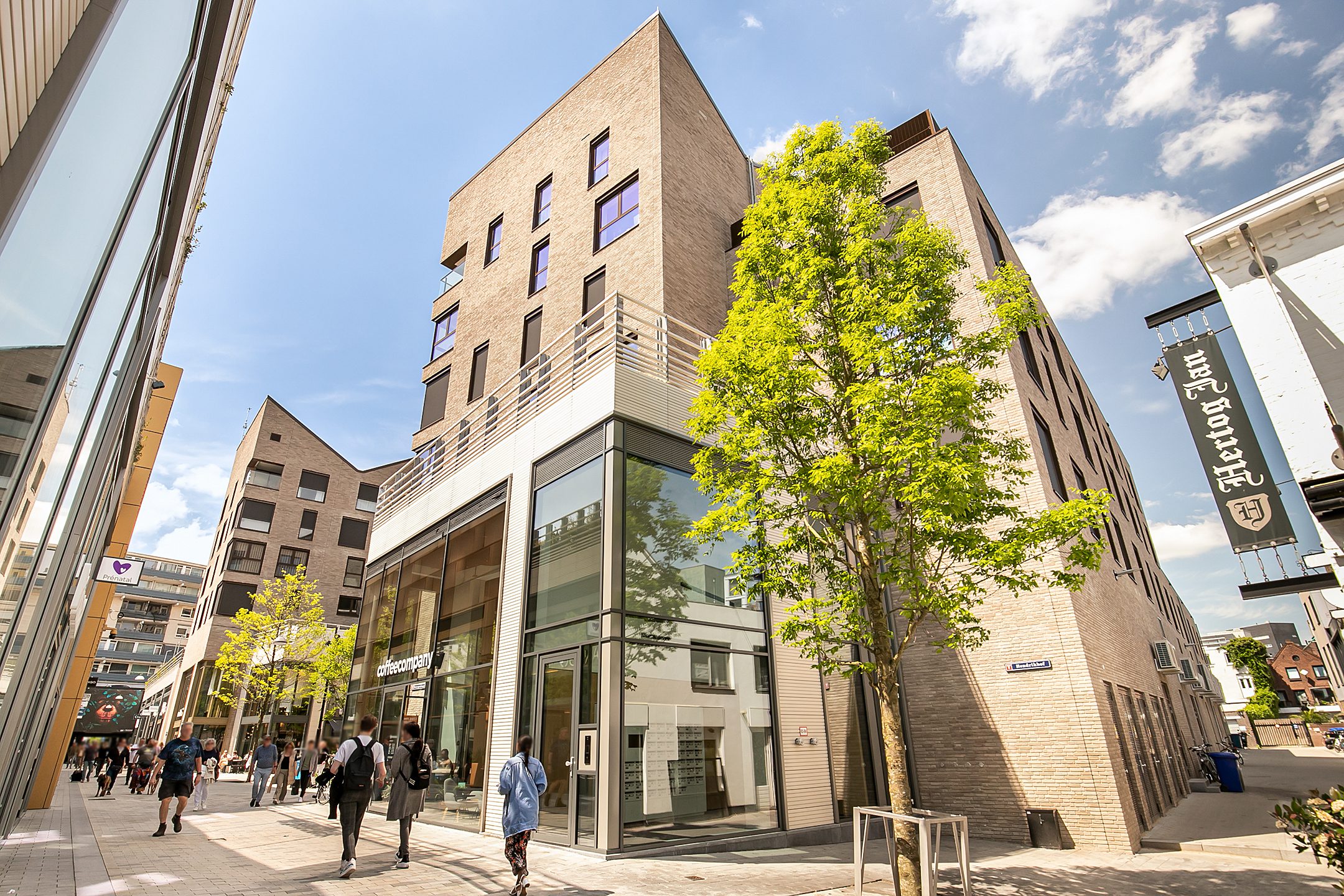 apartments for rent on Emmapassage 13-4